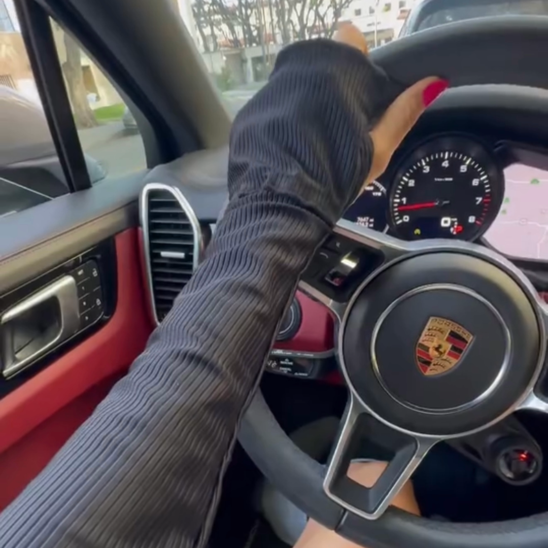 Hey, Black Betty - UPF 50+ Driving Sleeves (Covered Palm)